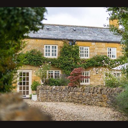 Wisteria Cottage , Pretty Cotswold Cottage Close To Chipping Campden Weston Subedge Екстериор снимка