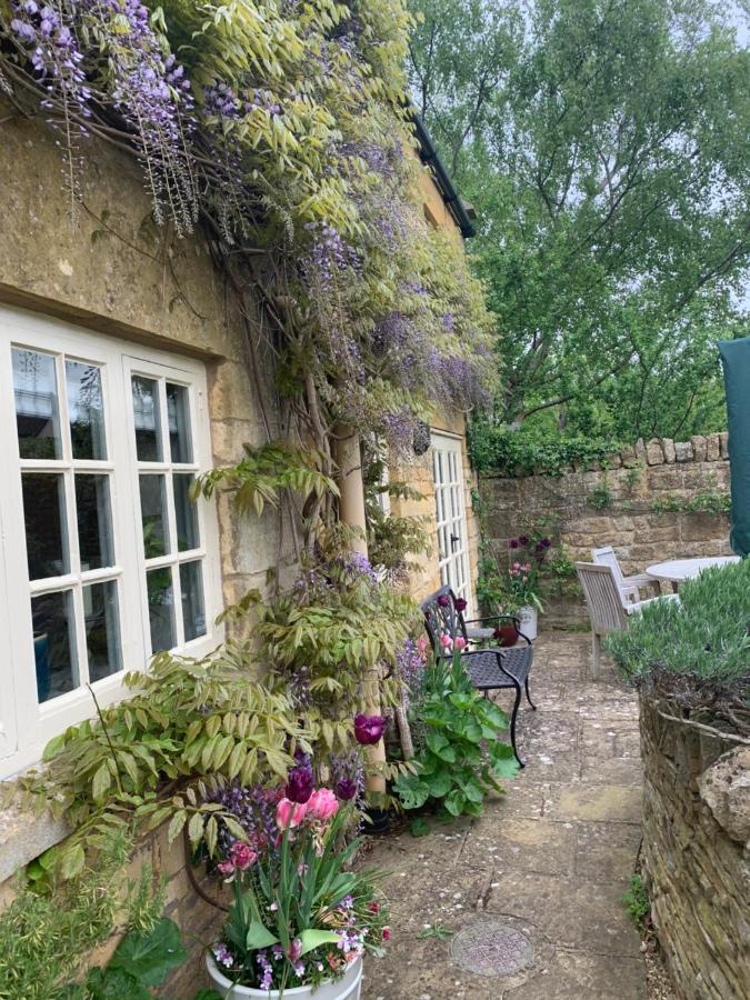Wisteria Cottage , Pretty Cotswold Cottage Close To Chipping Campden Weston Subedge Екстериор снимка